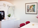 画廊若林：絵画レンタル　美容サロン